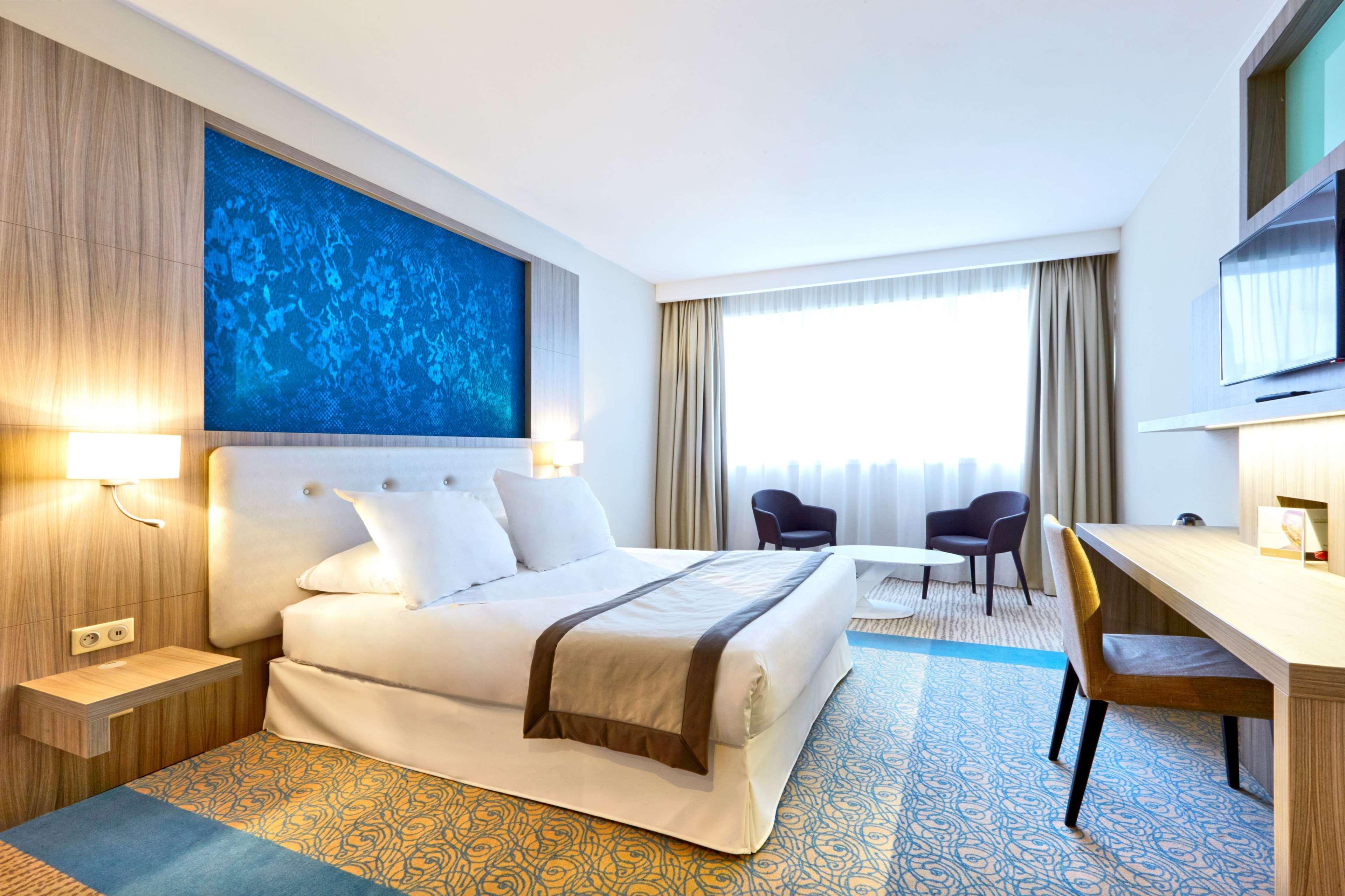 Hotel Golden Tulip Aix Les Bains - &