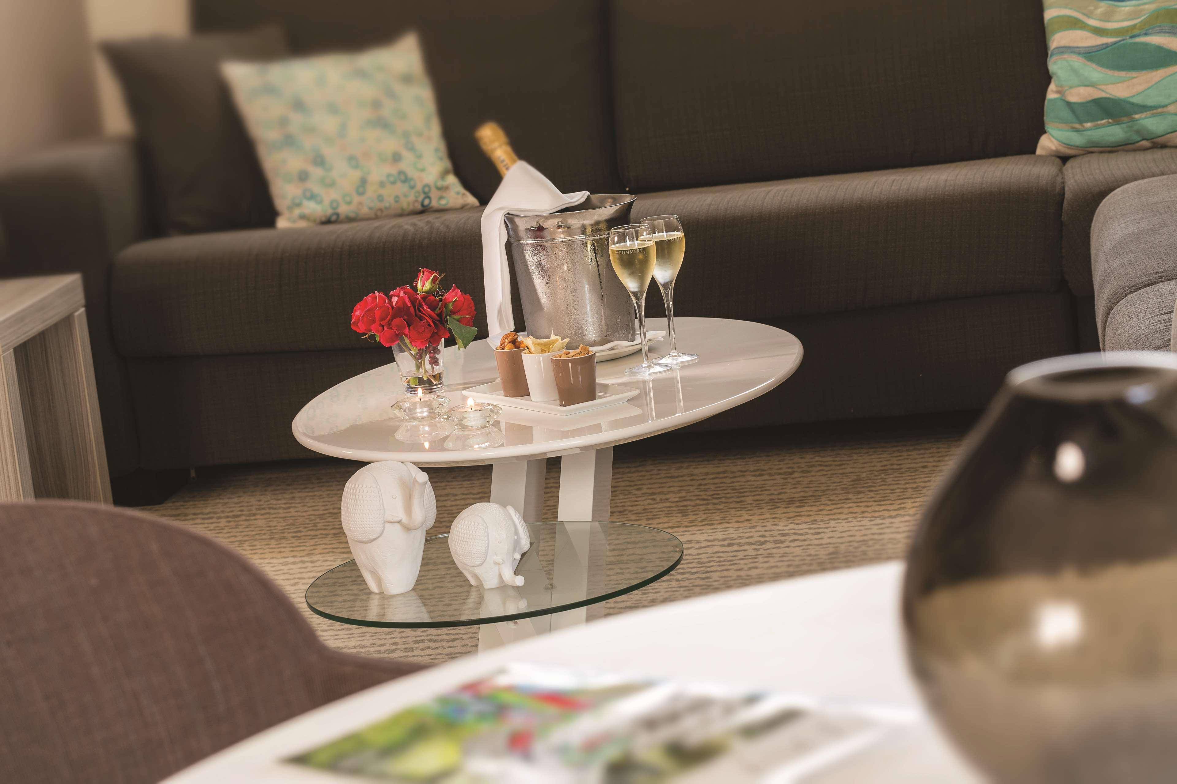 Golden Tulip Aix Les Bains - & Hotel Aix-les-Bains