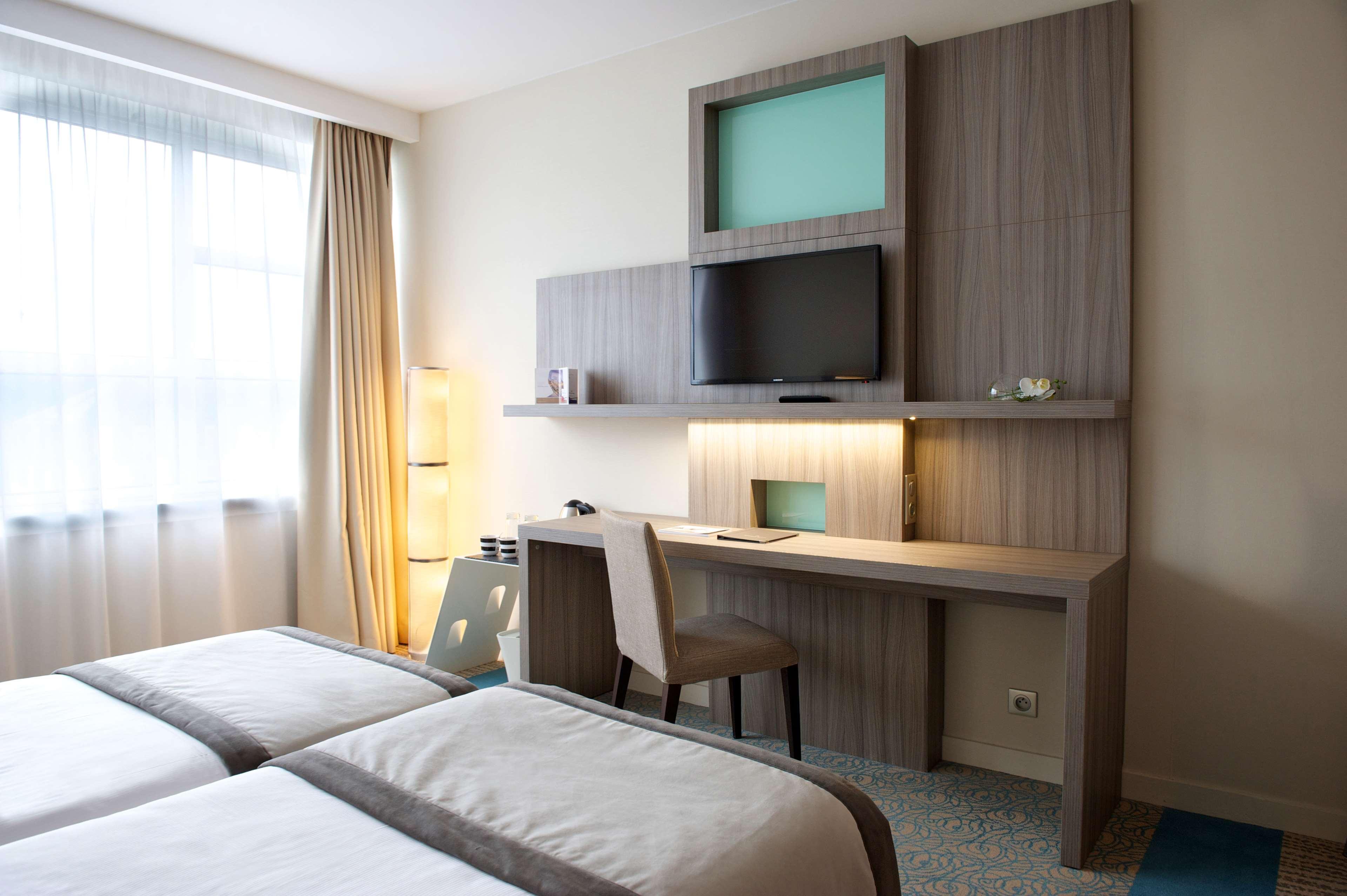 Golden Tulip Aix Les Bains - & Hotel Aix-les-Bains