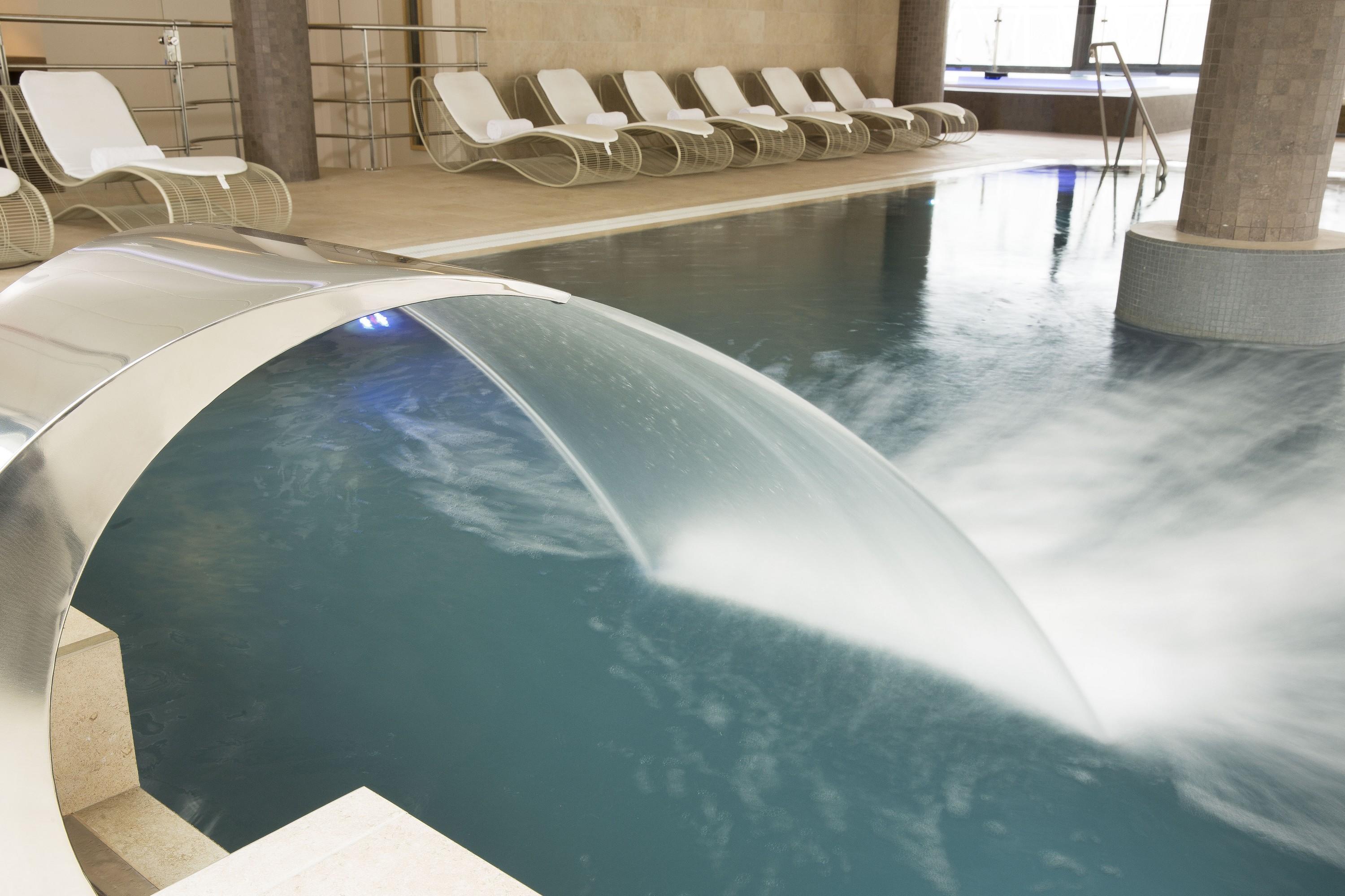 Golden Tulip Aix Les Bains - & Hotel Aix-les-Bains