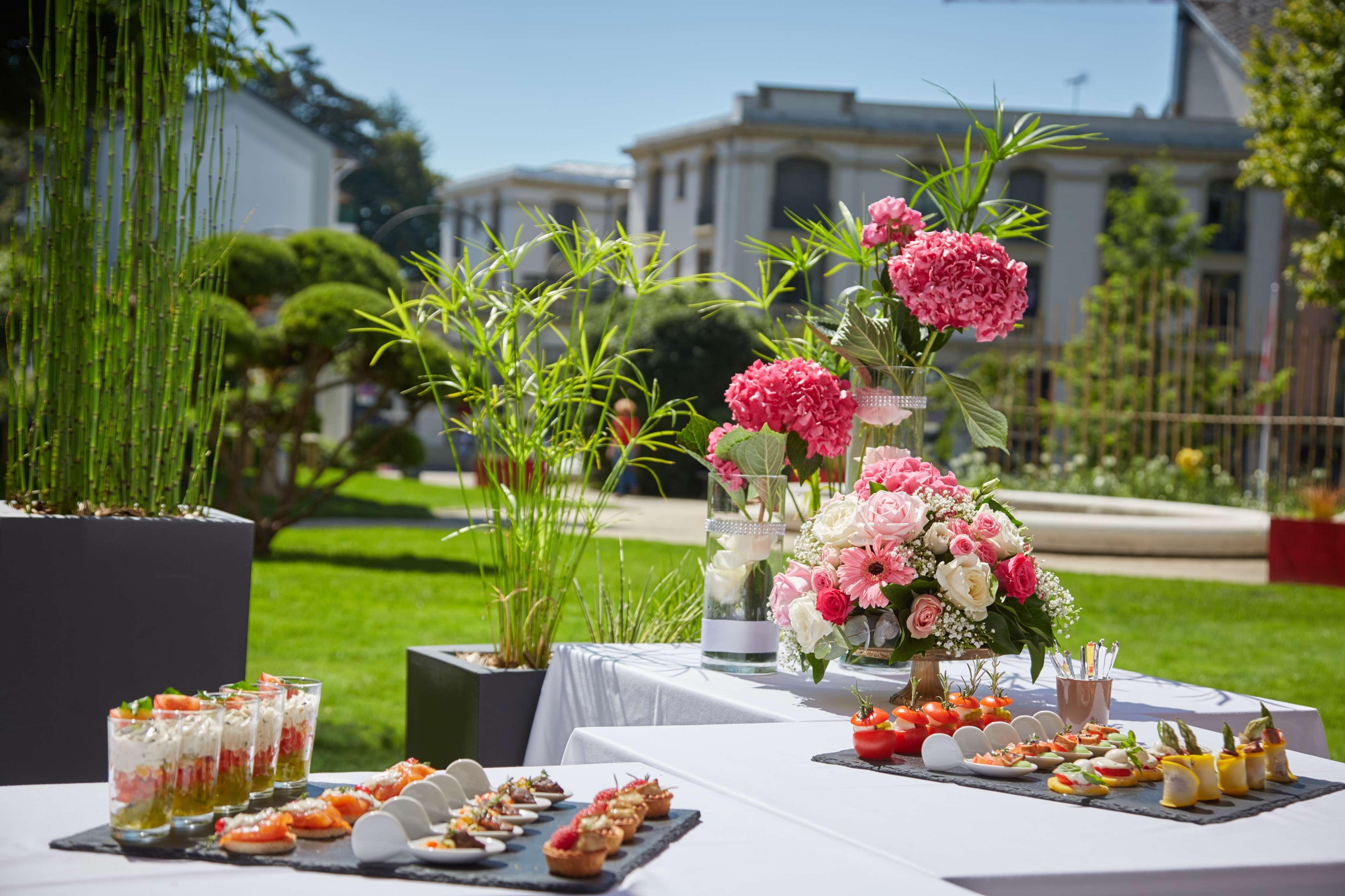 Golden Tulip Aix Les Bains - & 4*