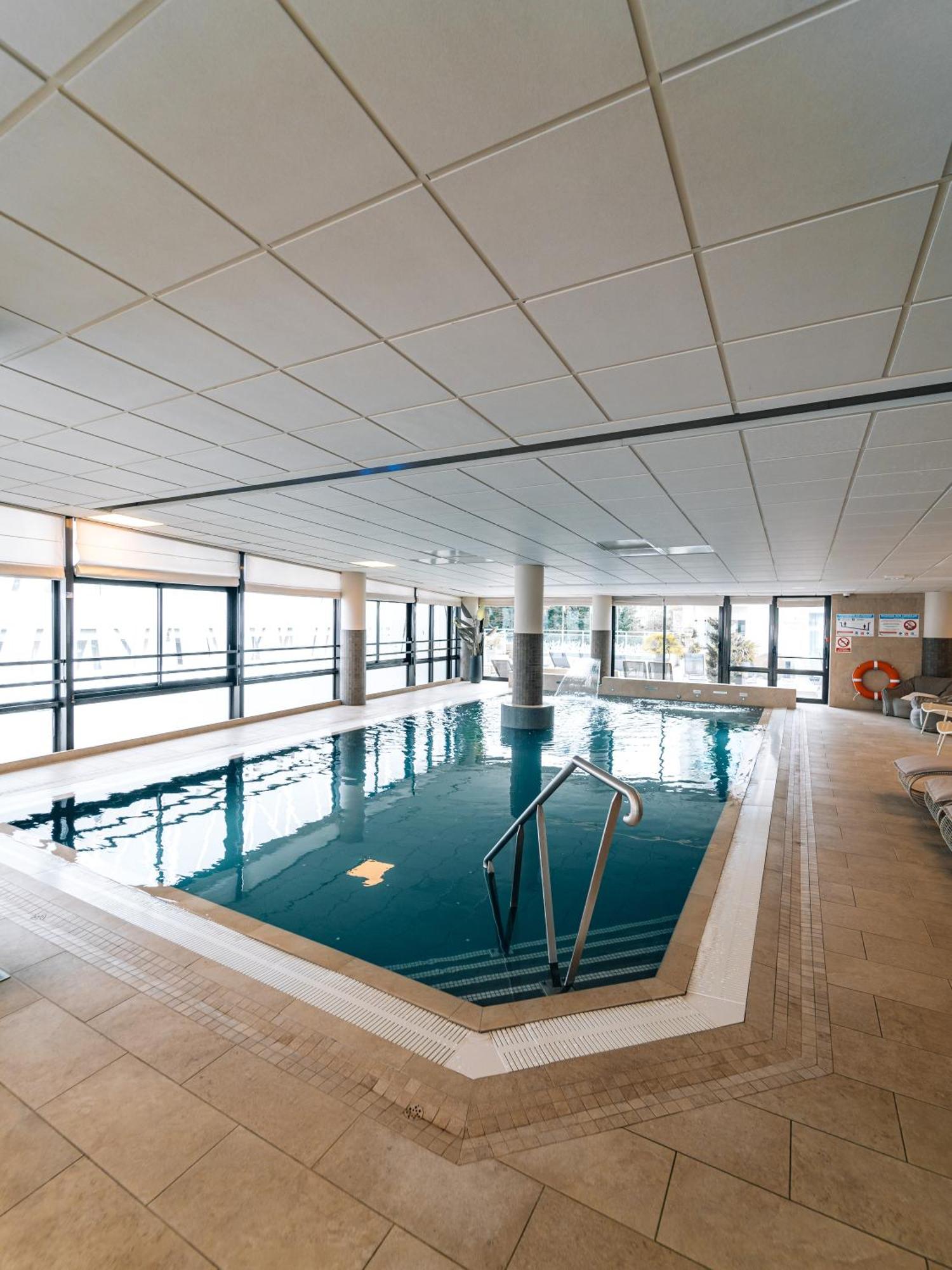 Golden Tulip Aix Les Bains - &